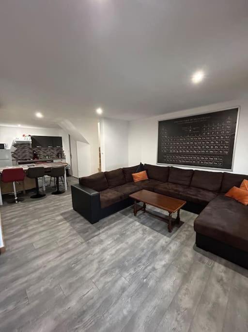 Appart Pro & Famille Verdun-sur-Meuse Exterior foto